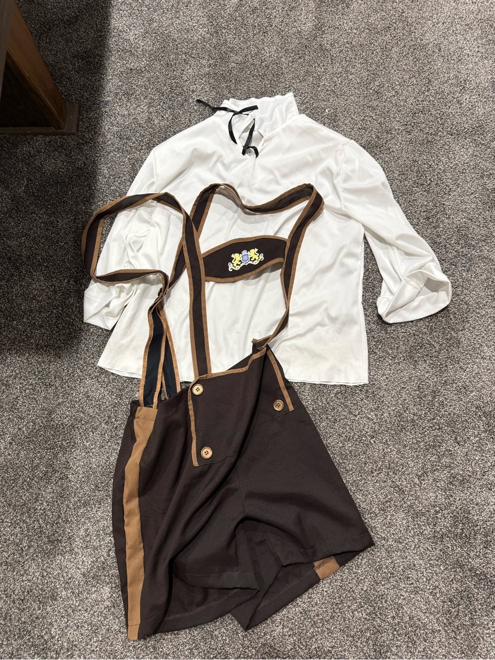 Oktoberfest costume - top & lederhosen (costume material, not heavy duty)